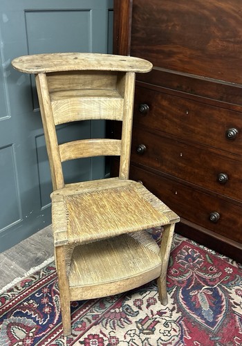 Antique wooden prie dieu - antique, prie-dieu