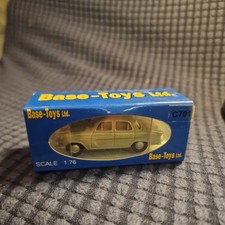 1:76 Base Toys Standard