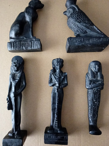 Egyptian figures black - figures,