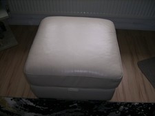 CREAM GENUINE LEATHER STORGAE BOX/POUFFEE