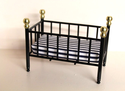 Dolls house miniature - dolls,