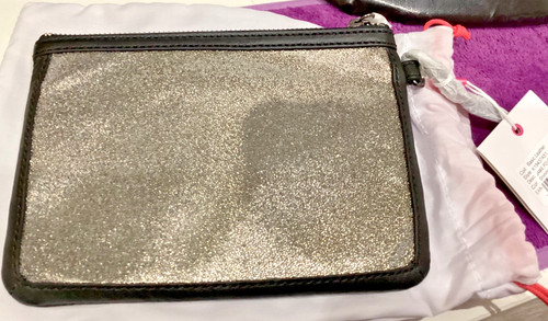Beautiful kipling leather - beautiful,