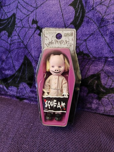 Mezco living dead - mezco, squeak