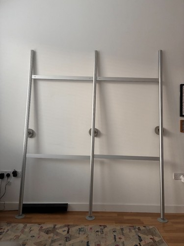 Vitsoe 606 posts 223cm - 606, x-posts