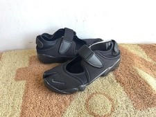 Nike Air Rift Women’s US10