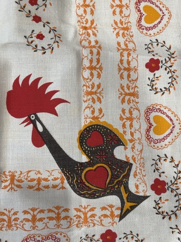 Vintage table linen - table,
