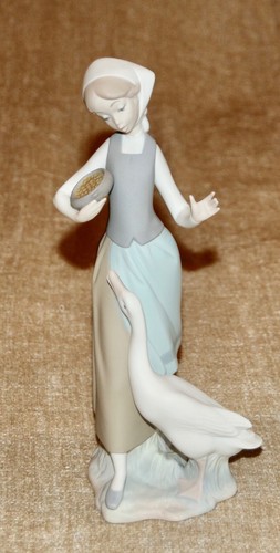Lladro porcelain figurine - porcelain,