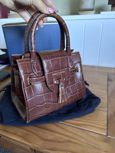 Fairfax and favor mini windsor - favor,