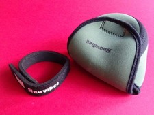 A VERY GOOD SNOWBEE NEOPRENE REEL CASE + SPOOL LINE RETAINING BAND