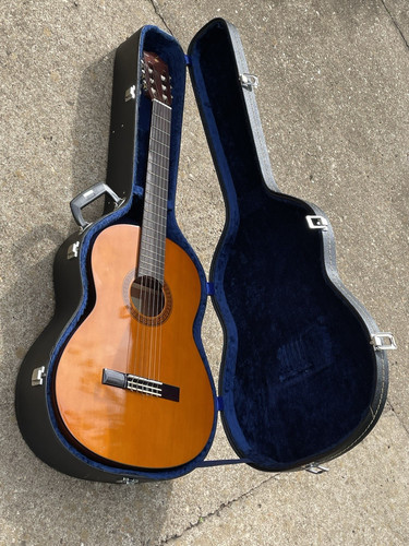Yamaha 100 acoustic guitar - yamaha,