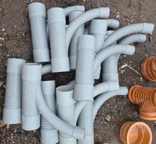 EMTELLE CABLE DUCT TEE 100mm-53.9mm GREY SWEPT TEE BT (001792)