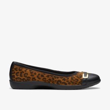 Clarks Womens Meadow Rose