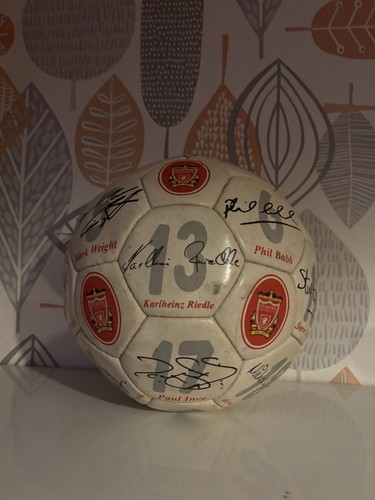 Liverpool multi signed - liverpool, multi-signed