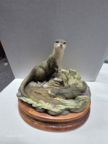 Vintage border fine arts otter - vintage,