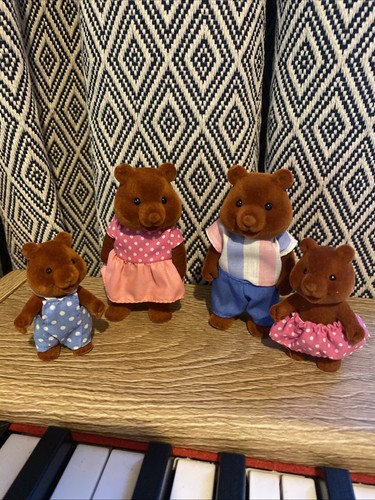 Sylvanian families forest - families,