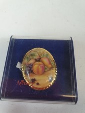 Aynsley Orchard Gold Fruit