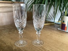 2 Unknown Crystal Disc Stem 18cm Champagne Flutes Glasses