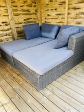 Heavy Quality Wicker Grey Daybed Outdoor Sofa Bed Settee Lounger Conservatory