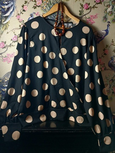 Vintage style black beige - vintage,