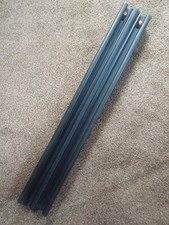 FREELANDER 1 CENTRE SUNROOF DIVIDER Seals Good