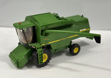 1:32 ERTL John Deere 2266