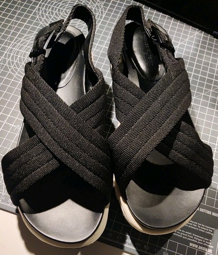 Charles and keith flatform - charles,