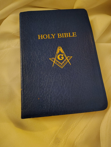 Holy bible master mason - holy,