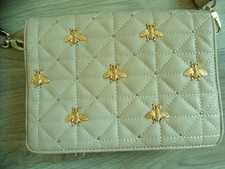 Bessie London Women’s