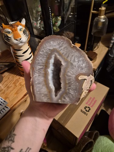 Large natural sliced geode - large,