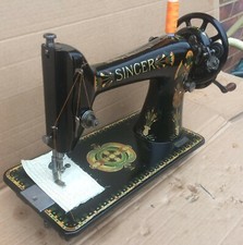 Antique Singer 66-1 Lotus decals back clamp Hand crank Sewing machine. 