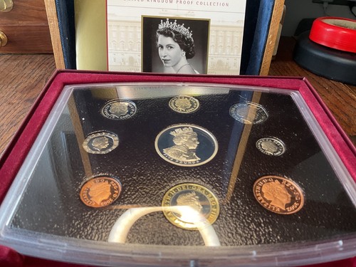 2002 proof coin collection - uk,