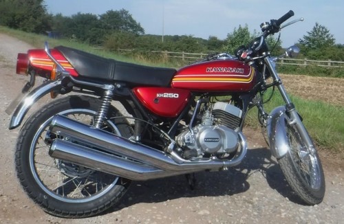 Kawasaki kh250 complete decal - kawasaki,