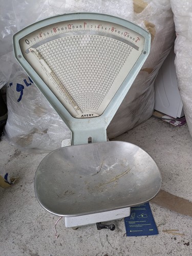 Vintage avery grocers scales - vintage,