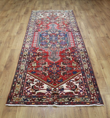 Traditional vintage wool - traditional,