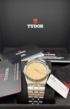 TUDOR M28600-0009 Salmon Dial