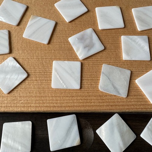 White mother pearl inlay - mother,