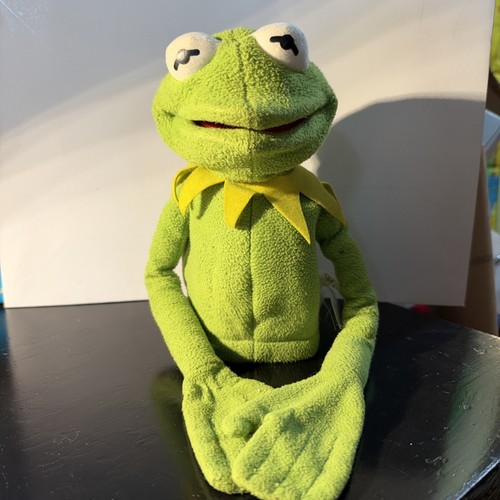 Kermit the frog hand puppet - kermit,