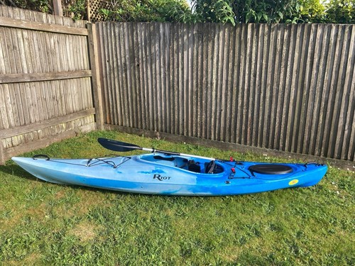 Riot edge touring kayak - 11,