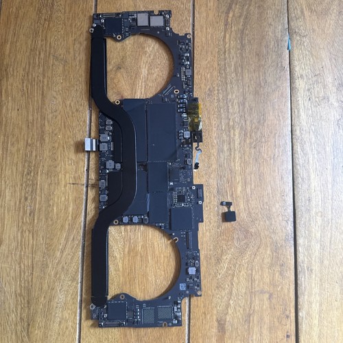 Apple macbook pro a2141 - apple,