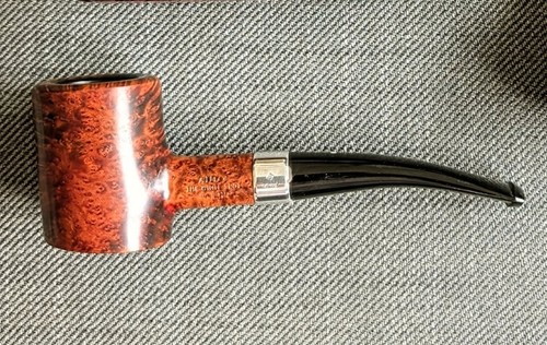 Dunhill white spot - white, root