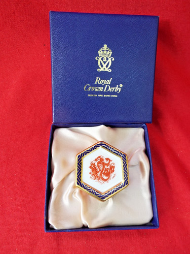 Royal crown derby imari - crown,