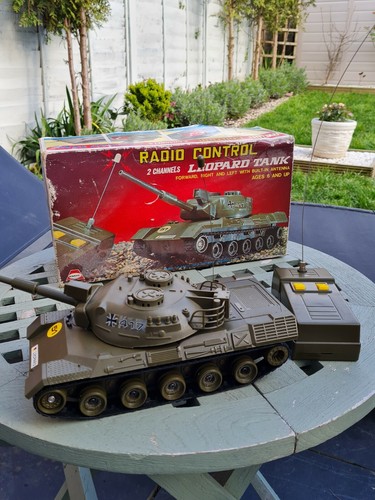 Vintage radio control - radio,