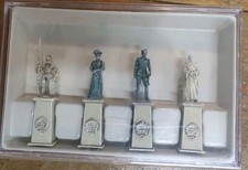 Preiser 10525 Statues (3)