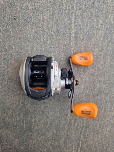 Abu garci max stx baitcaster - stx,