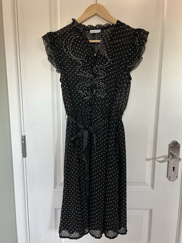 Brand new redoute - new,