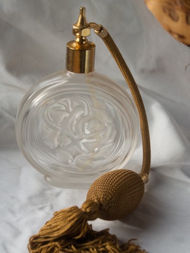 Vintage glass perfume atomizer - perfume,