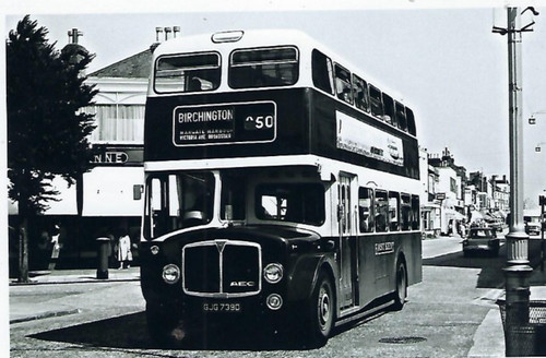 Bus photo gjg739d east kent - bus,