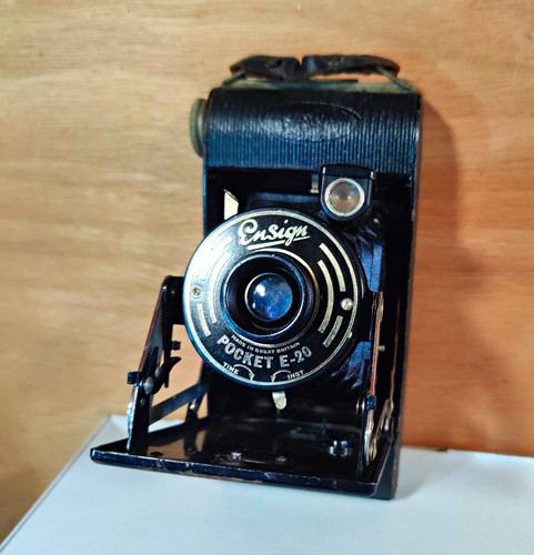 Ensign pocket vintage - ensign,