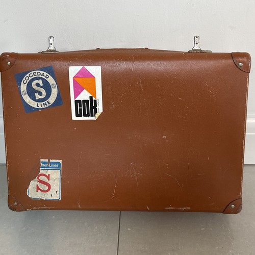 Vintage brown leather suitcase - leather,