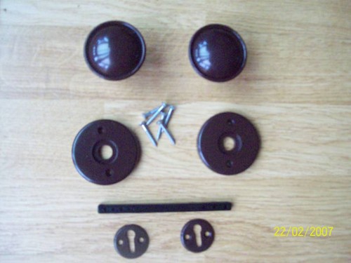 Brown plastic rim mortice - plastic, knob
